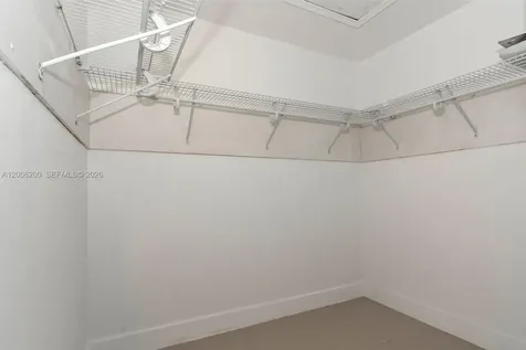 2911 N 33rd Terrace Hollywood FL 33021