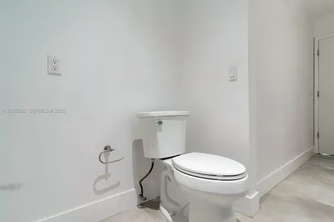 2911 N 33rd Terrace Hollywood FL 33021