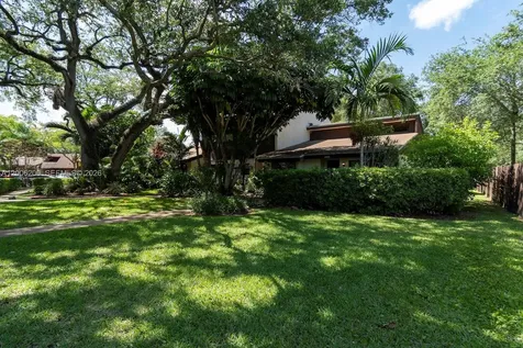 2911 N 33rd Terrace Hollywood FL 33021