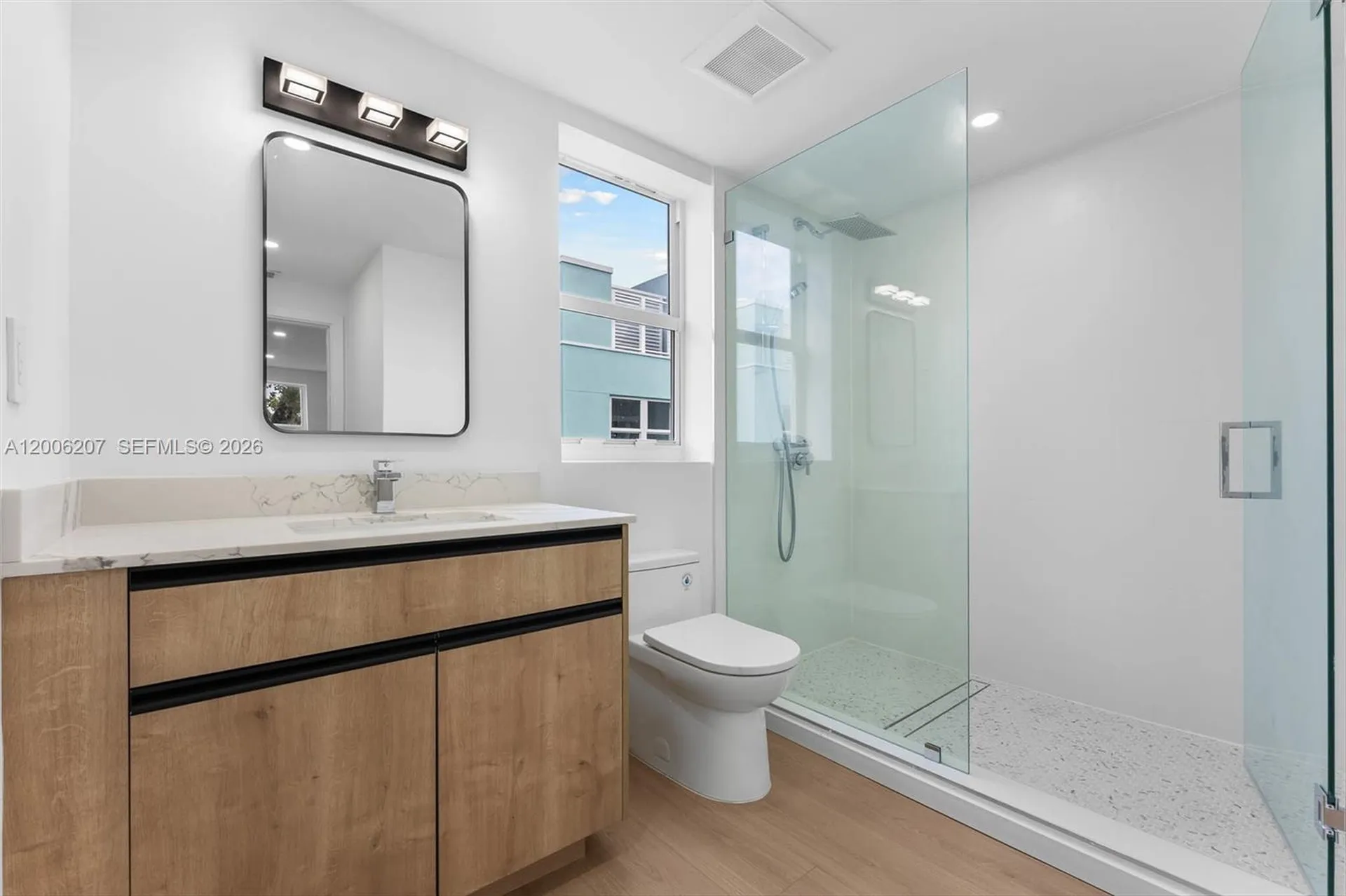 824 SE 12th Court Fort Lauderdale FL 33316