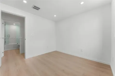 824 SE 12th Court Fort Lauderdale FL 33316