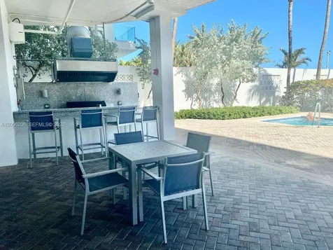 6515 Collins Avenue Miami Beach FL 33141