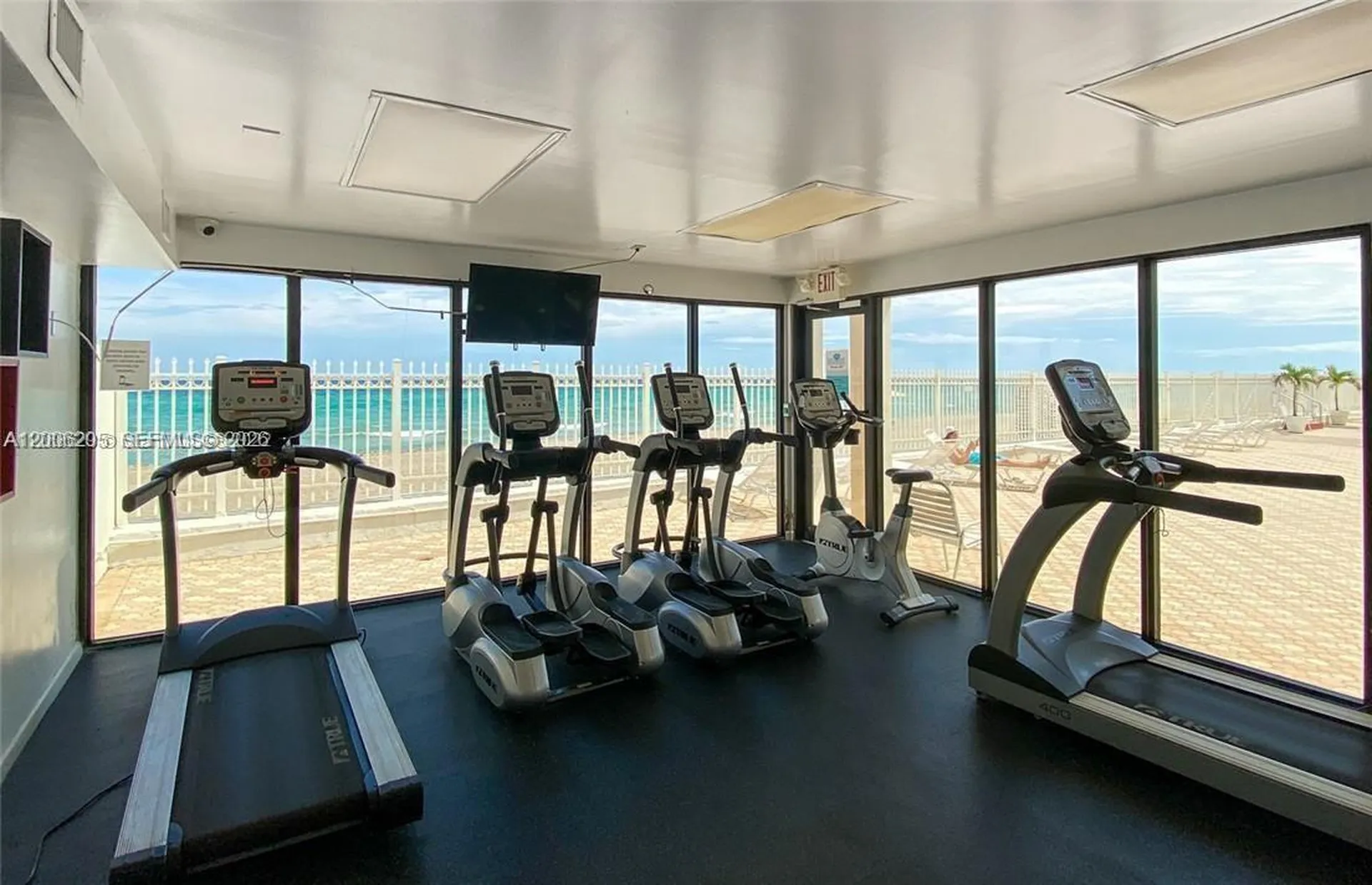 3505 S Ocean Drive Hollywood FL 33019