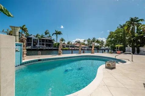 37 Fort Royal Island Fort Lauderdale FL 33308