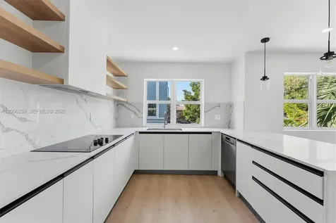 824 SE 12th Court Fort Lauderdale FL 33316