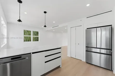 824 SE 12th Court Fort Lauderdale FL 33316