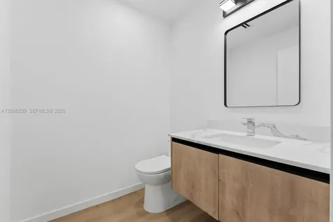824 SE 12th Court Fort Lauderdale FL 33316