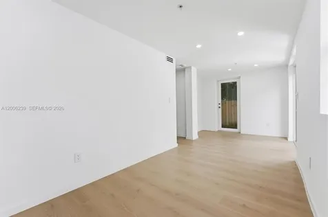 824 SE 12th Court Fort Lauderdale FL 33316