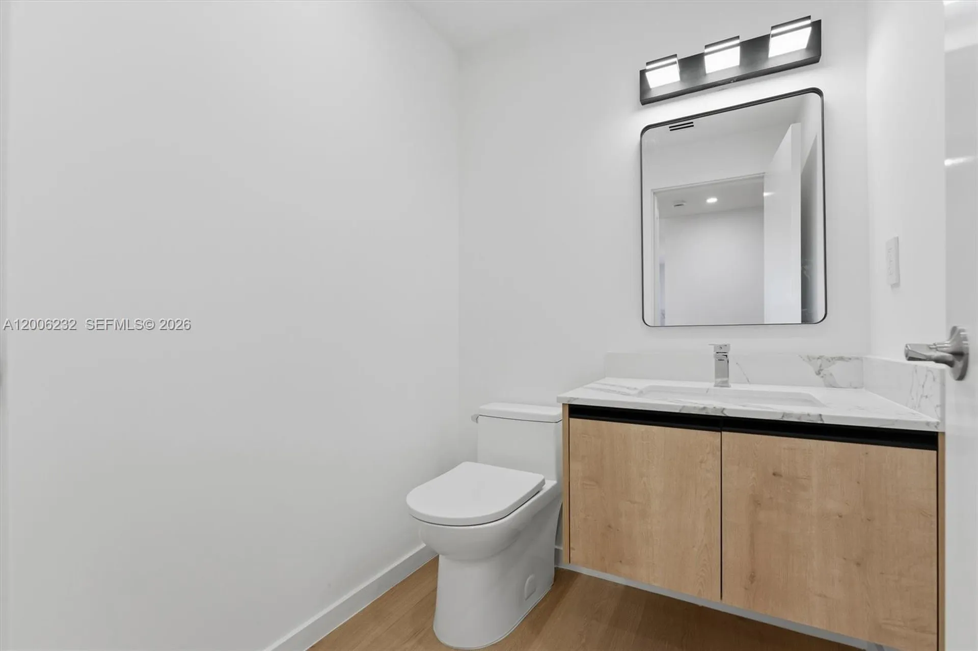 824 SE 12th Court Fort Lauderdale FL 33316