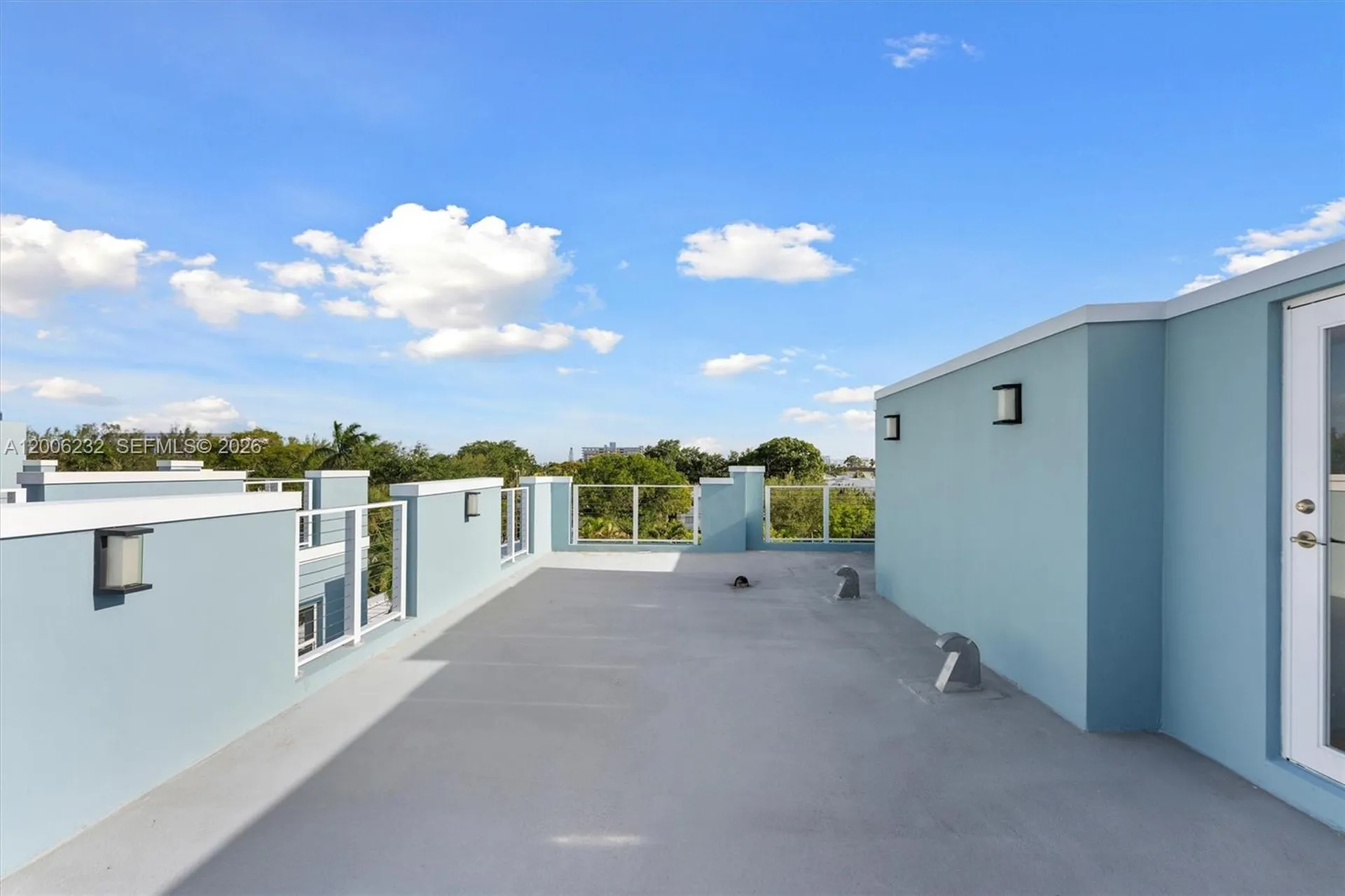 824 SE 12th Court Fort Lauderdale FL 33316