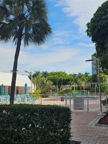 20400 W Country Club Drive Aventura FL 33180