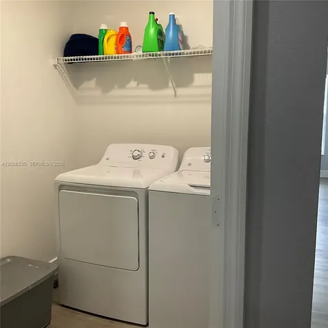 1903 Binnacle Kissimmee FL 34744