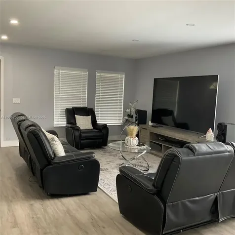 1903 Binnacle Kissimmee FL 34744