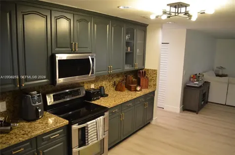 1200 NW 78th Avenue Plantation FL 33322