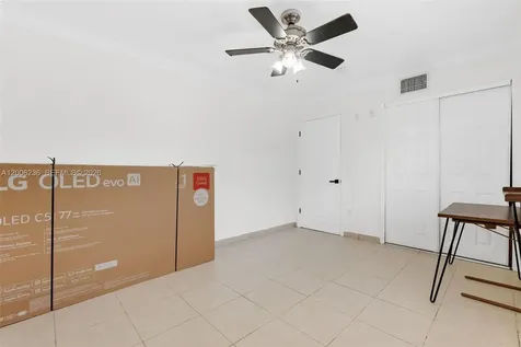 9625 SW 47th Street Miami FL 33165