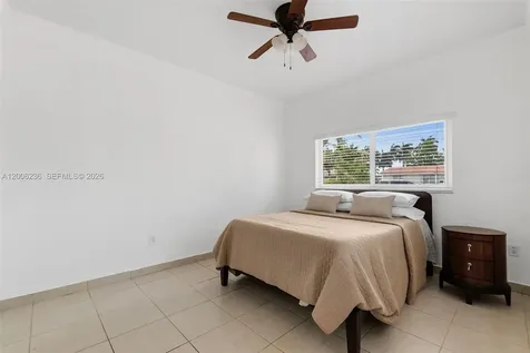 9625 SW 47th Street Miami FL 33165