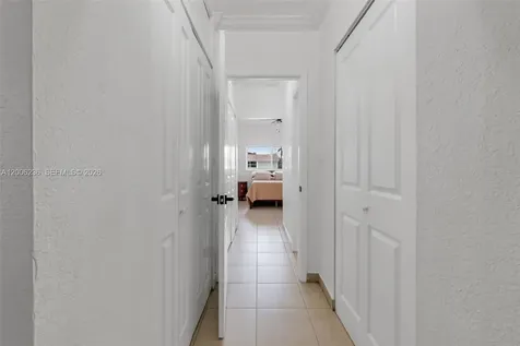 9625 SW 47th Street Miami FL 33165