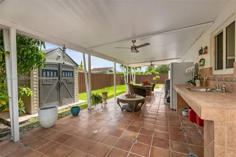 9625 SW 47th Street Miami FL 33165
