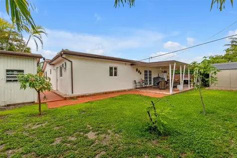 9625 SW 47th Street Miami FL 33165