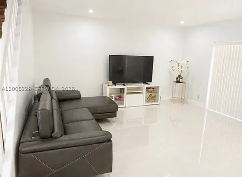 8224 NW 9th Court Plantation FL 33324