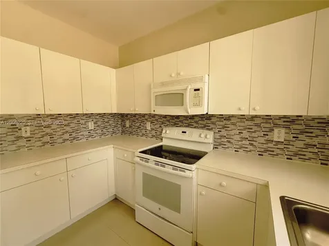 390 NE 35th Avenue Homestead FL 33033