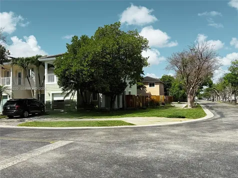 390 NE 35th Avenue Homestead FL 33033