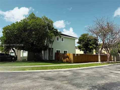 390 NE 35th Avenue Homestead FL 33033