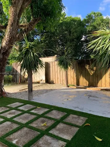 2036 SW 57th Court Miami FL 33155