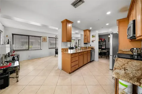 4402 NW 44th Avenue Tamarac FL 33319