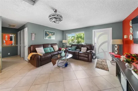 4402 NW 44th Avenue Tamarac FL 33319