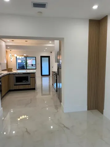 1151 NW 112th Street Miami FL 33168