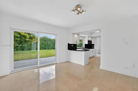 8161 SW 104th Street Miami FL 33156