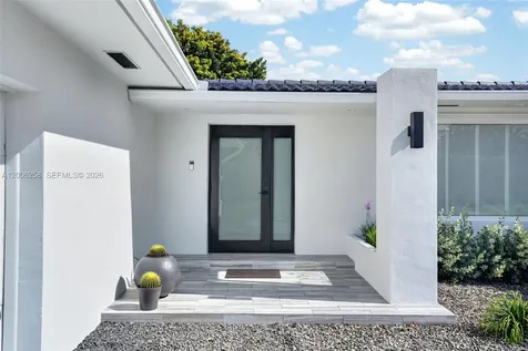 8161 SW 104th Street Miami FL 33156