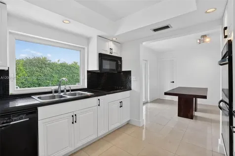 8161 SW 104th Street Miami FL 33156