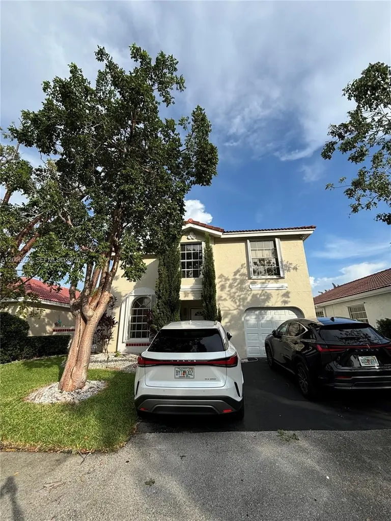 1351 Garden Road Weston FL 33326