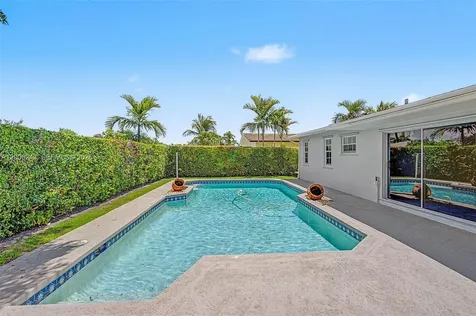 12001 SW 118th Street Miami FL 33186