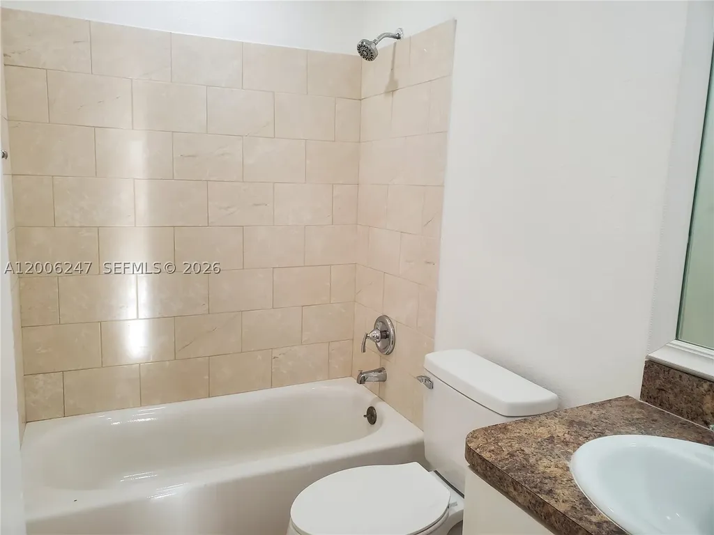9203 NW 38th Drive Coral Springs FL 33065
