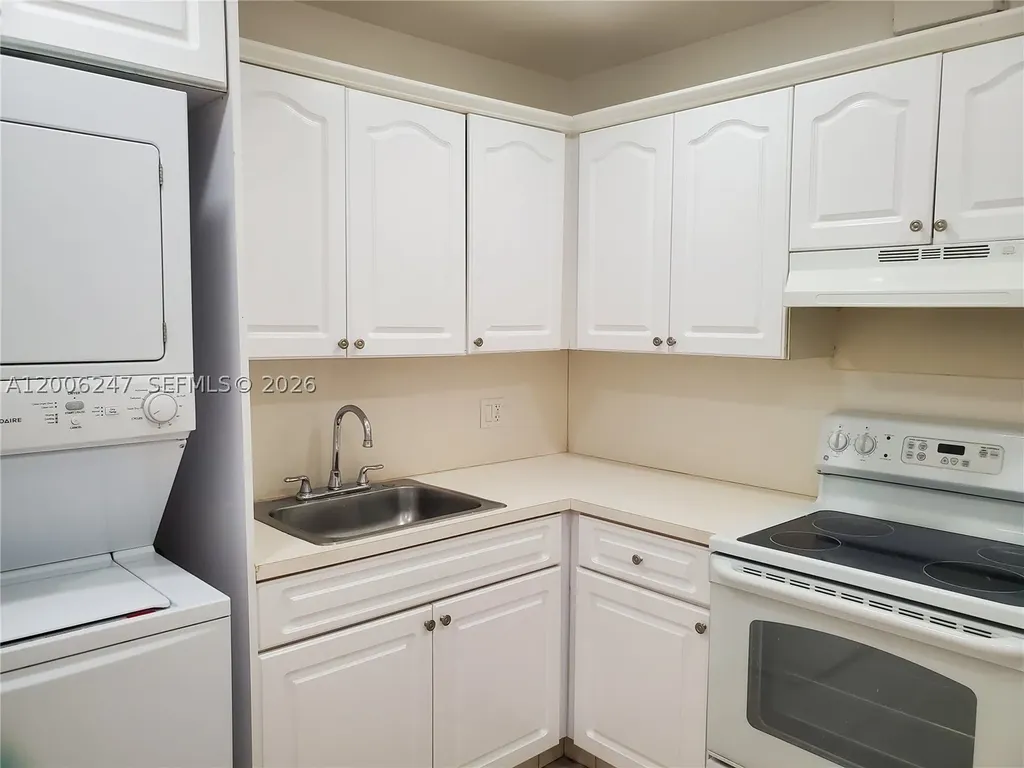 9203 NW 38th Drive Coral Springs FL 33065