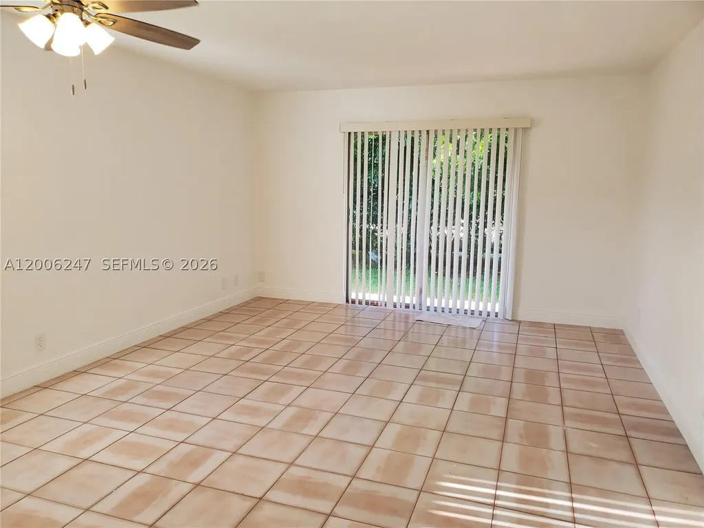 9203 NW 38th Drive Coral Springs FL 33065