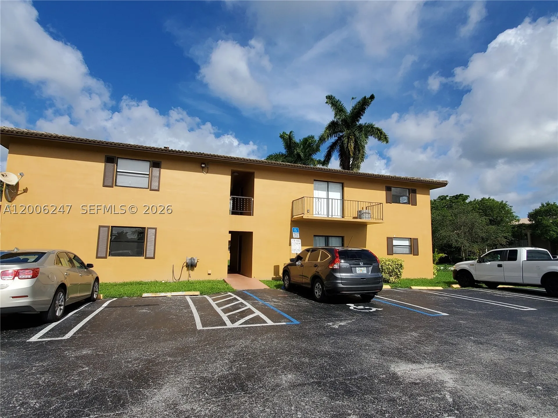 9203 NW 38th Drive Coral Springs FL 33065