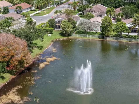 16284 NW 24th Street Pembroke Pines FL 33028
