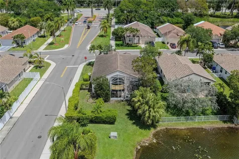 16284 NW 24th Street Pembroke Pines FL 33028