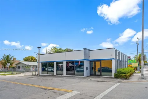 4885 NW 7th Avenue Miami FL 33127