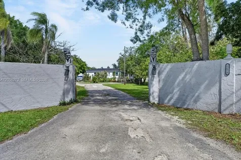 23825 SW 142nd Avenue Homestead FL 33032