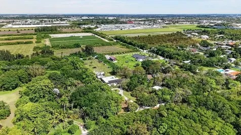 23825 SW 142nd Avenue Homestead FL 33032