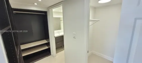 18011 Biscayne Boulevard Aventura FL 33160