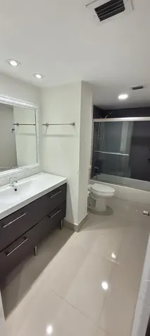 18011 Biscayne Boulevard Aventura FL 33160