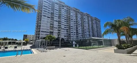18011 Biscayne Boulevard Aventura FL 33160