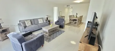 18011 Biscayne Boulevard Aventura FL 33160