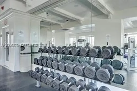 18011 Biscayne Boulevard Aventura FL 33160